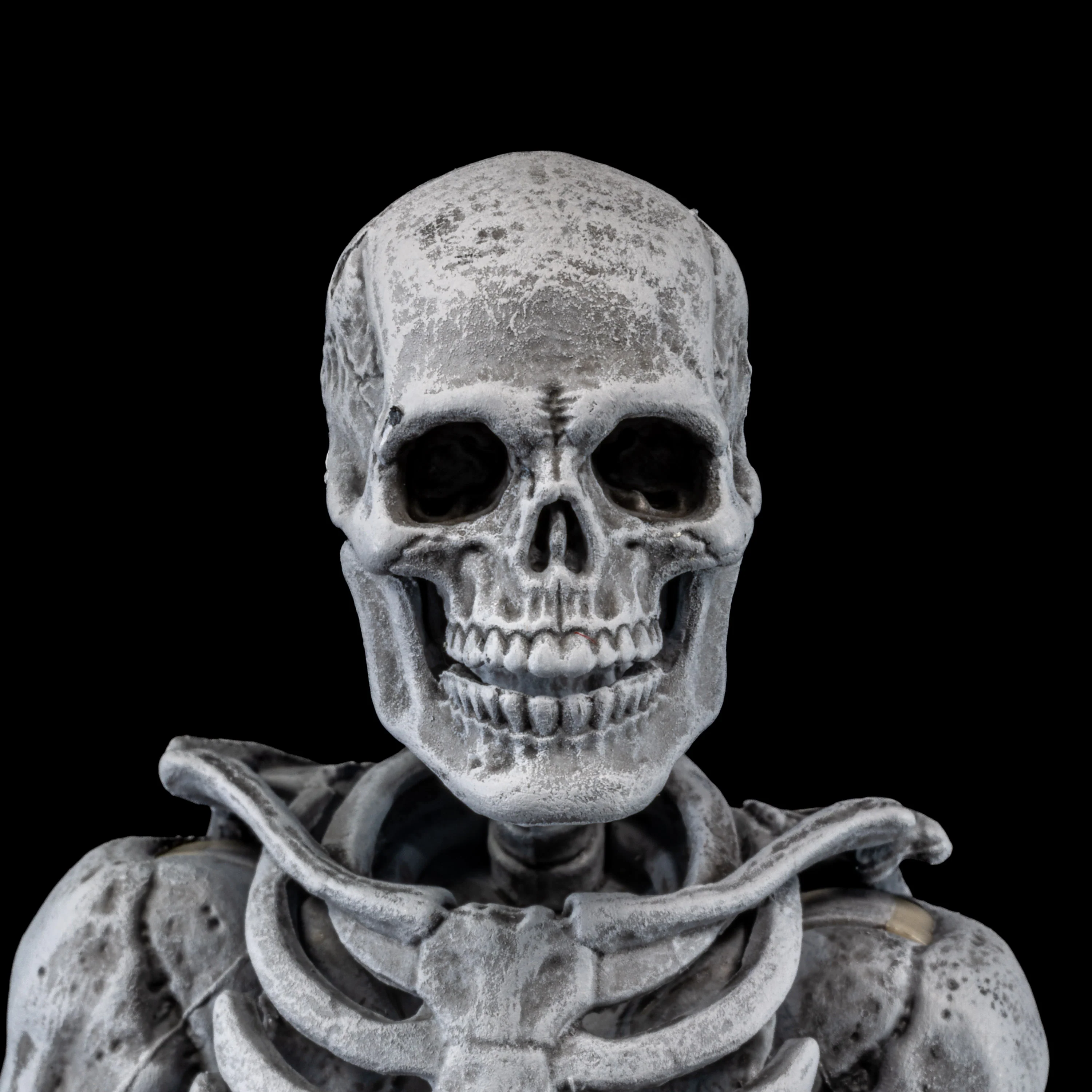 GRAVEYARD SKELETONS 4-pack set - Image 14
